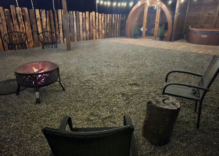 Blackditch Hideaway